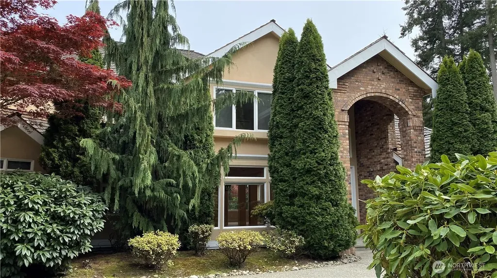 13953 NE 31st Place Bellevue WA 98005