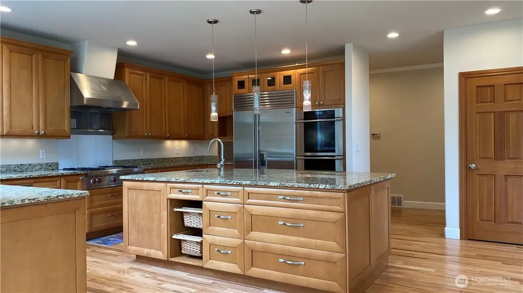 13953 NE 31st Place Bellevue WA 98005