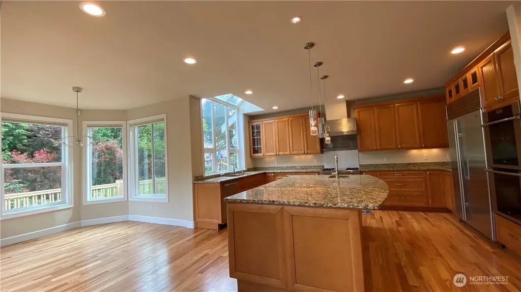 13953 NE 31st Place Bellevue WA 98005