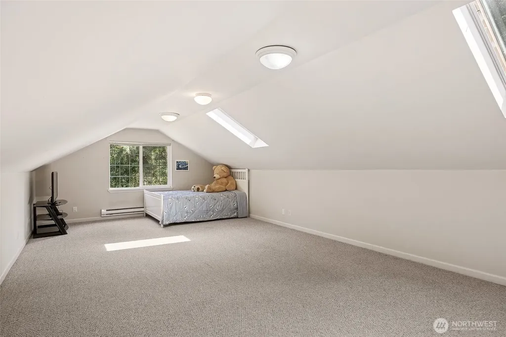 16653 178th Avenue NE Woodinville WA 98072