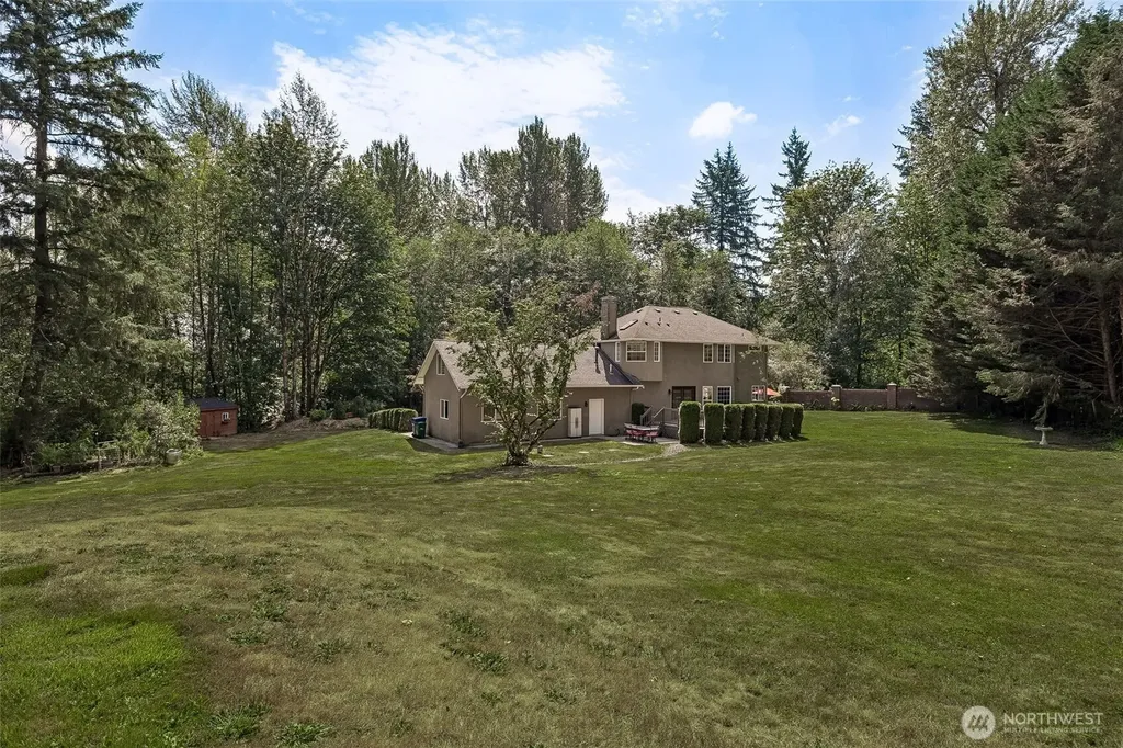 16653 178th Avenue NE Woodinville WA 98072