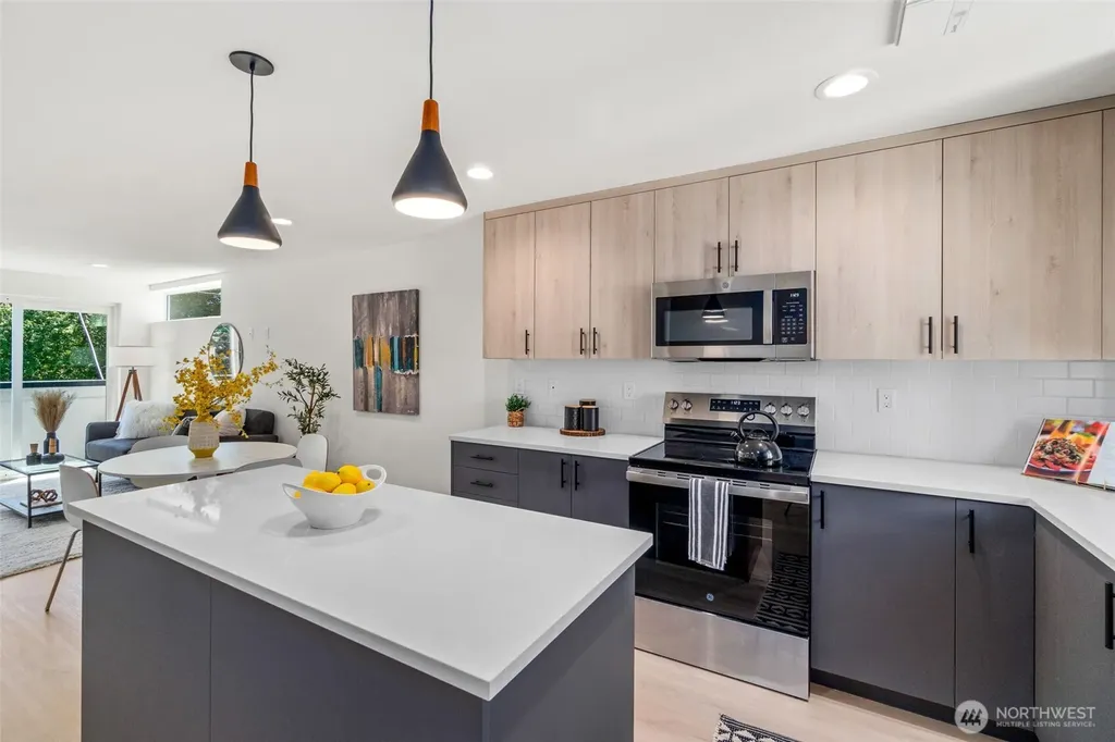 8709 15th Avenue NW Seattle WA 98117