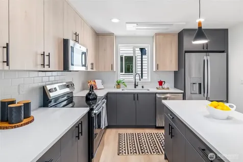 8709 15th Avenue NW Seattle WA 98117
