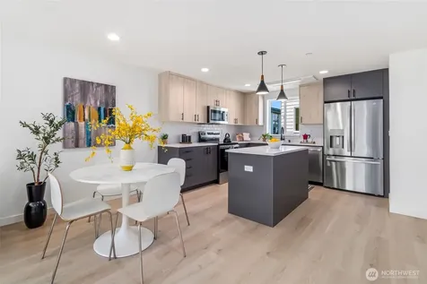 8709 15th Avenue NW Seattle WA 98117
