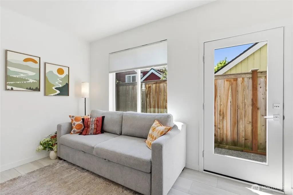 2729 Welcome Lane NW Bainbridge Island WA 98110