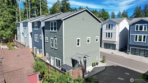 2729 Welcome Lane NW Bainbridge Island WA 98110