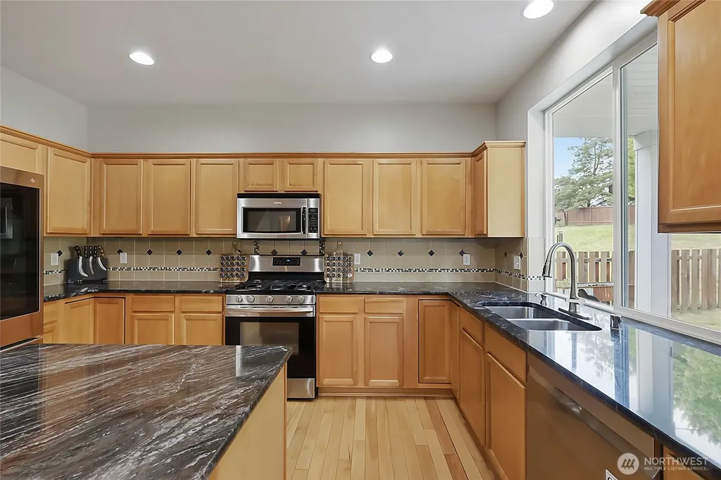 2729 85th Avenue NE Lake Stevens WA 98258
