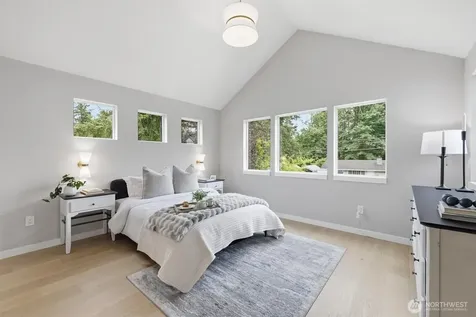 12426 NE 90th Street Kirkland WA 98033