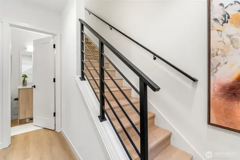 8711 15th Avenue NW Seattle WA 98117