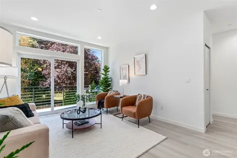 8711 15th Avenue NW Seattle WA 98117
