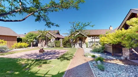 102 Village Way Oroville WA 98844