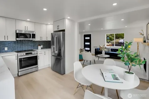8421 39th Avenue SW Seattle WA 98136