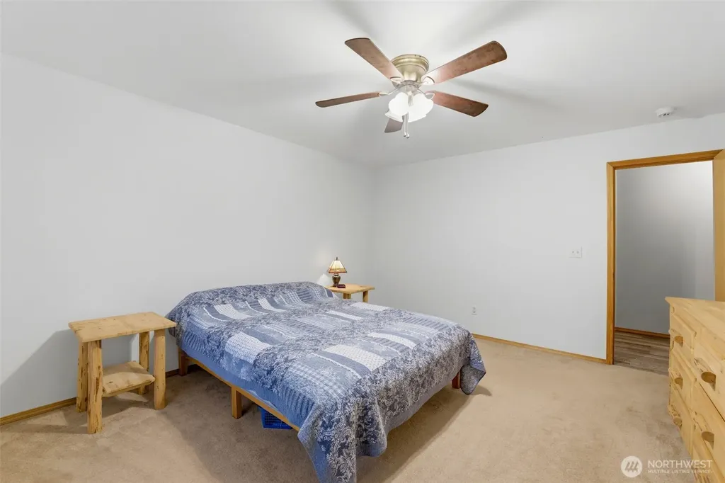 9117 336th Street S Roy WA 98580