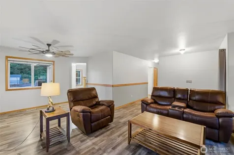 9117 336th Street S Roy WA 98580