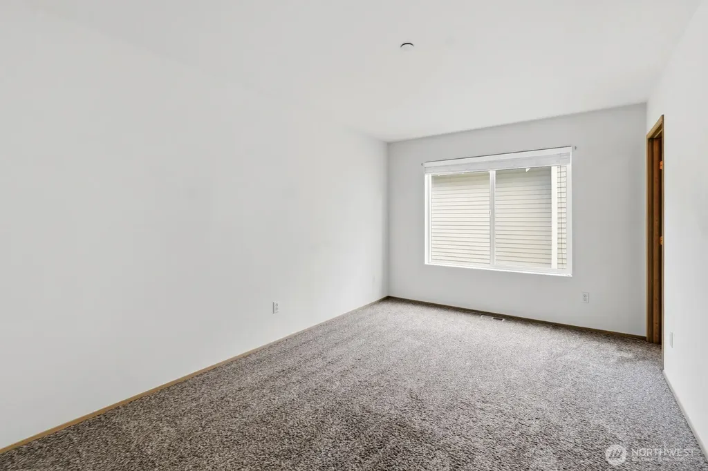 3230 Huffman Hill Boulevard Dupont WA 98327