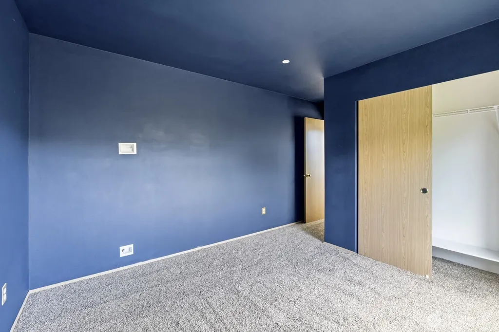3230 Huffman Hill Boulevard Dupont WA 98327