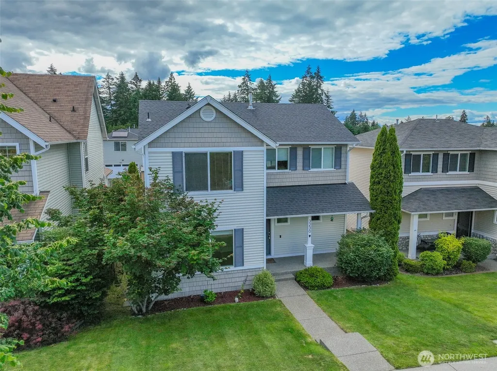 3230 Huffman Hill Boulevard Dupont WA 98327