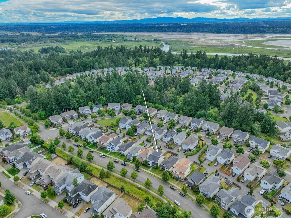 3230 Huffman Hill Boulevard Dupont WA 98327