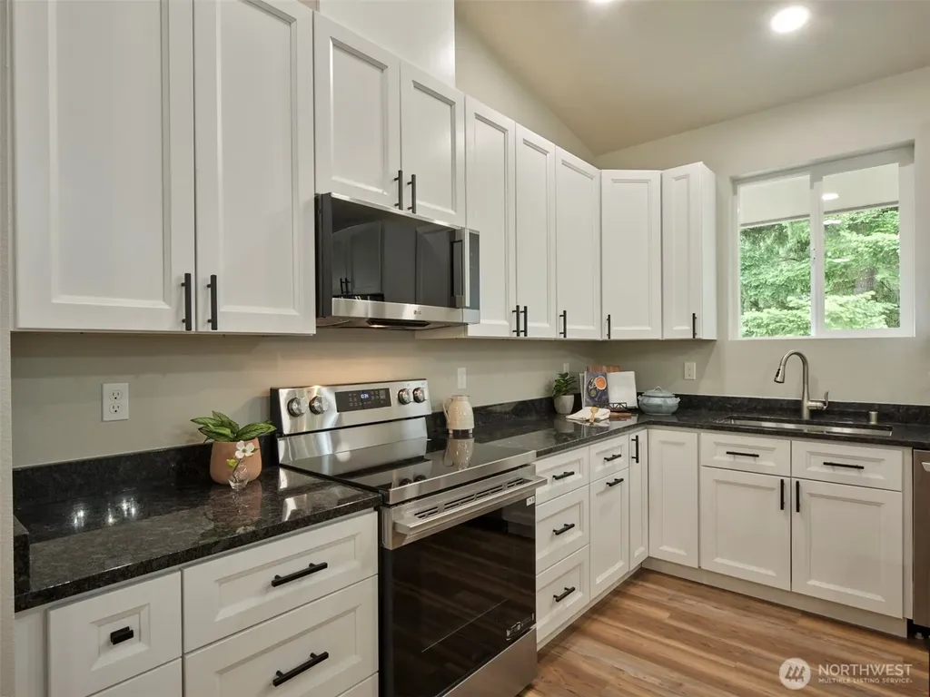 609 Forest Napavine Road W Chehalis WA 98532