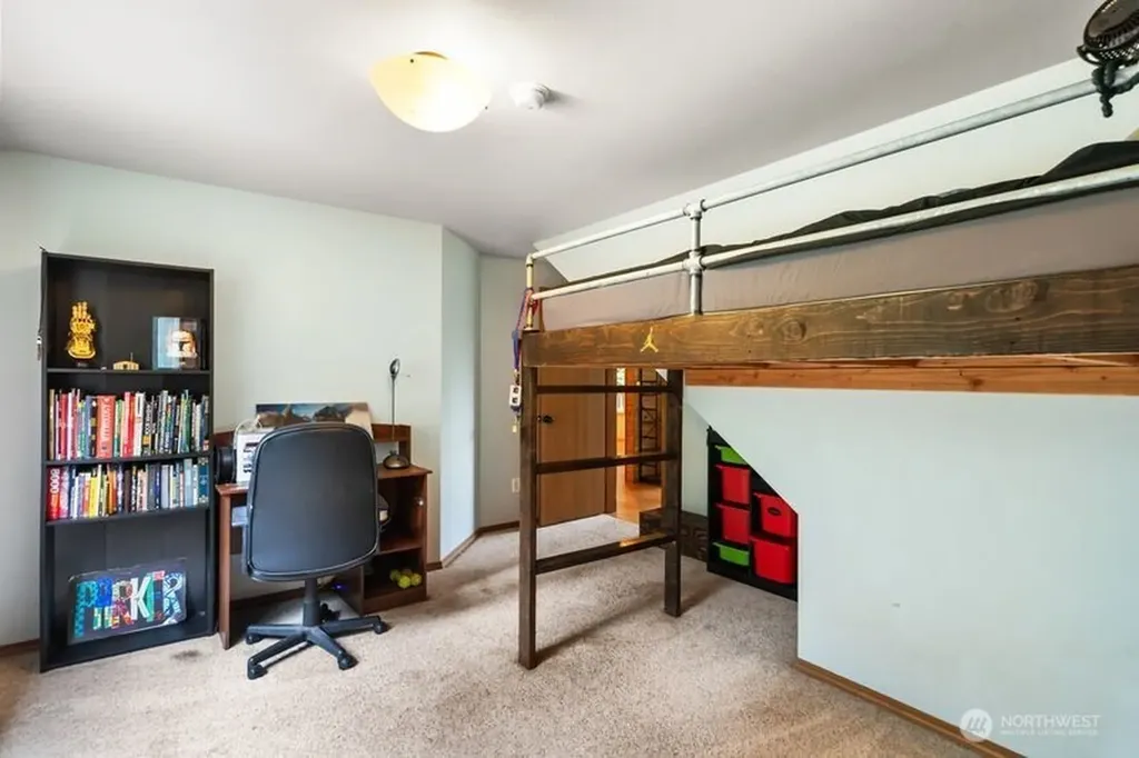 514 Bywater Way Port Ludlow WA 98365