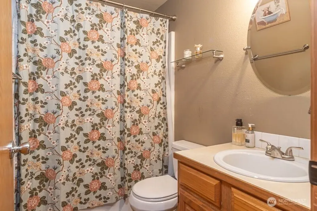 514 Bywater Way Port Ludlow WA 98365
