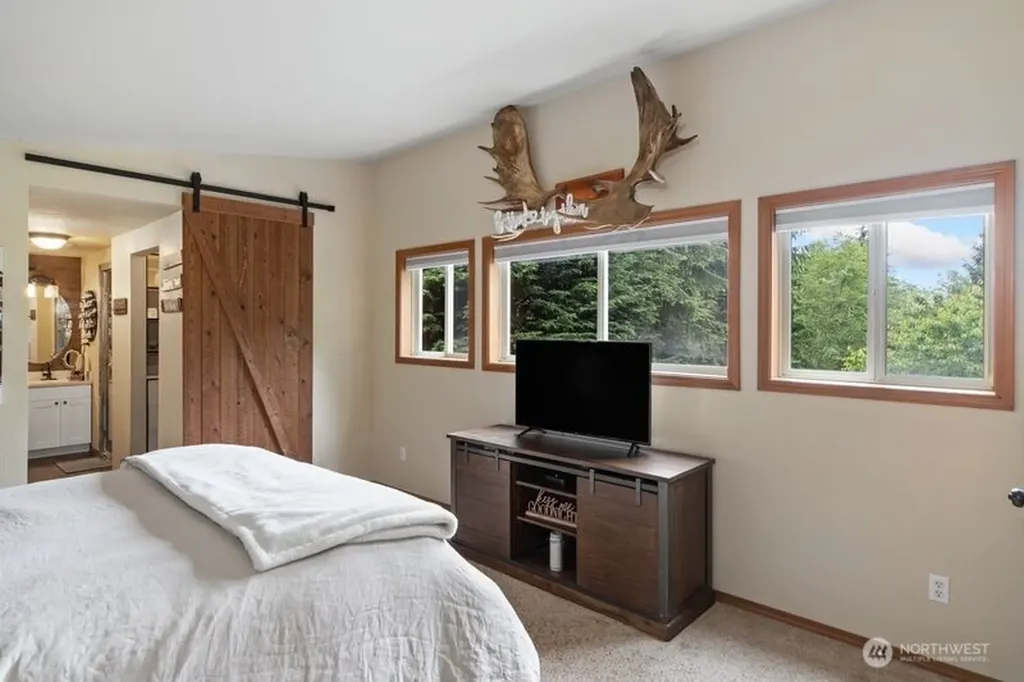 514 Bywater Way Port Ludlow WA 98365