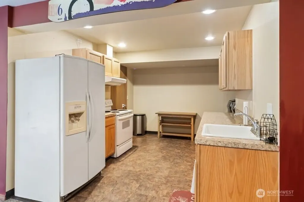 514 Bywater Way Port Ludlow WA 98365