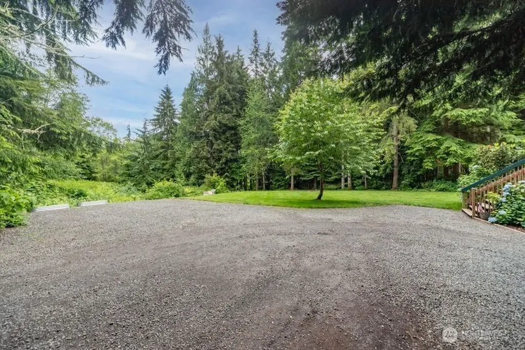 514 Bywater Way Port Ludlow WA 98365