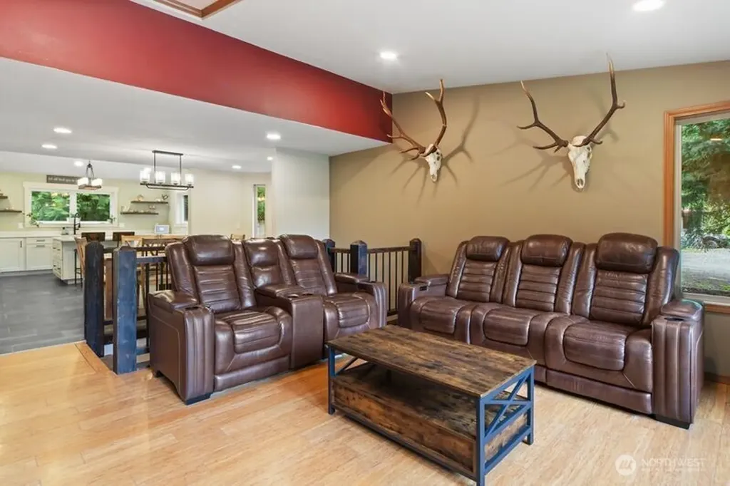 514 Bywater Way Port Ludlow WA 98365