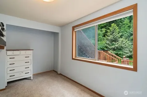 514 Bywater Way Port Ludlow WA 98365