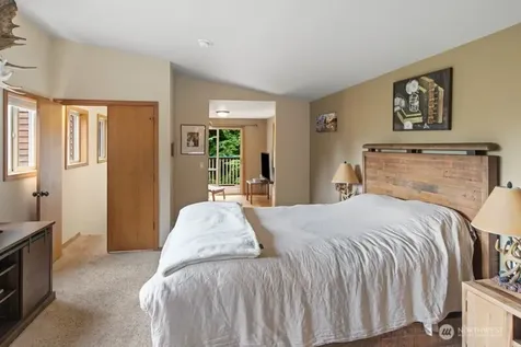 514 Bywater Way Port Ludlow WA 98365