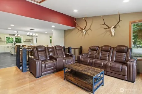 514 Bywater Way Port Ludlow WA 98365