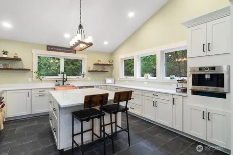 514 Bywater Way Port Ludlow WA 98365