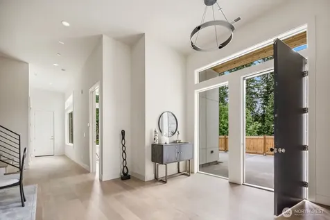 6020 175th Court SE Bellevue WA 98006