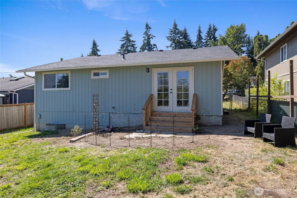 1213 E 59th Street Tacoma WA 98404