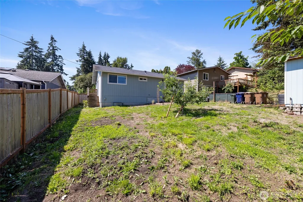 1213 E 59th Street Tacoma WA 98404