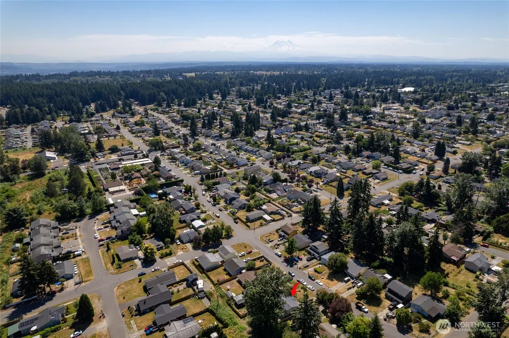 1213 E 59th Street Tacoma WA 98404