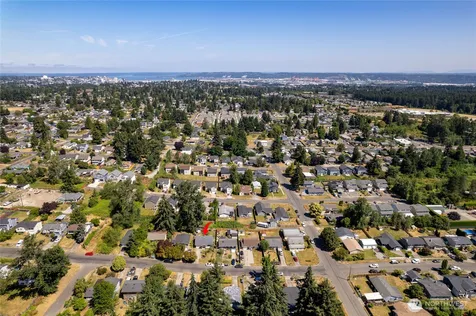 1213 E 59th Street Tacoma WA 98404