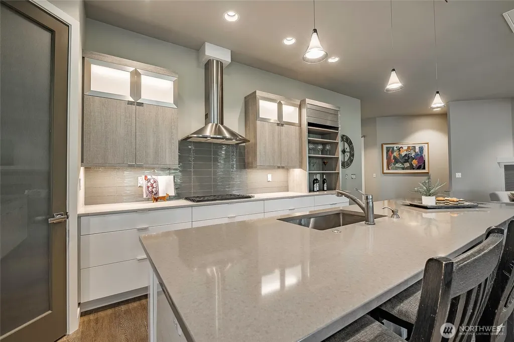 5427 Wood Duck Loop Blaine WA 98230