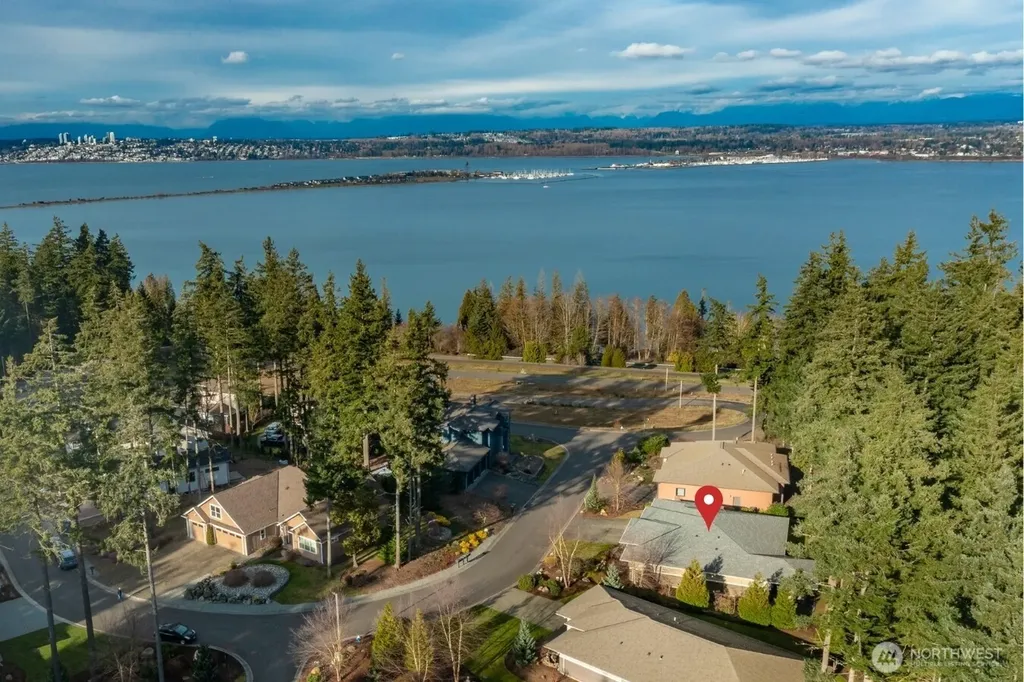 5427 Wood Duck Loop Blaine WA 98230