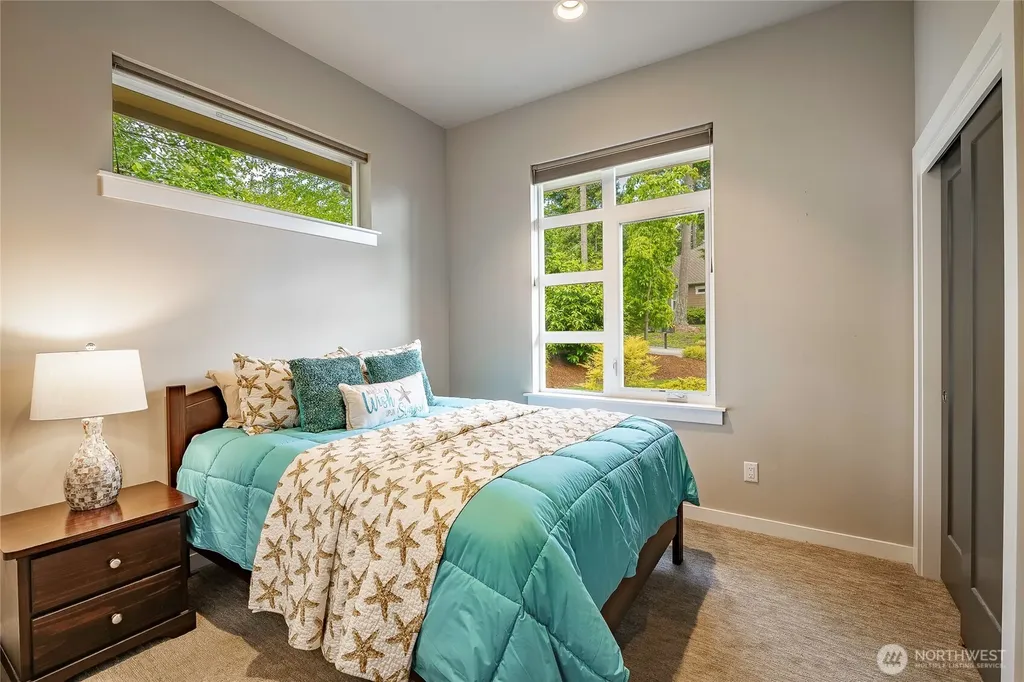5427 Wood Duck Loop Blaine WA 98230