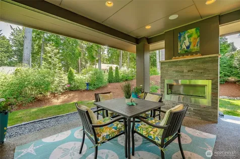 5427 Wood Duck Loop Blaine WA 98230