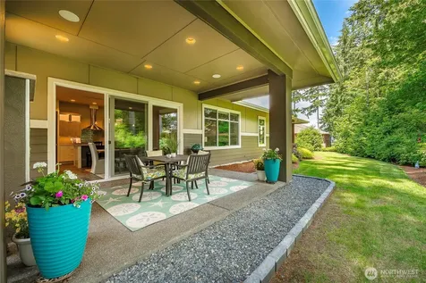 5427 Wood Duck Loop Blaine WA 98230