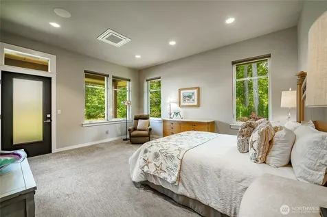 5427 Wood Duck Loop Blaine WA 98230