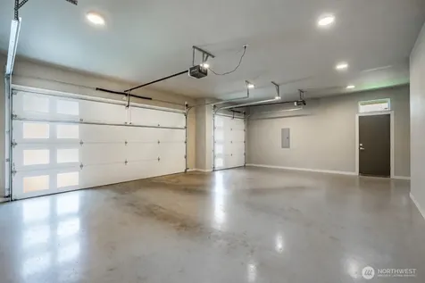 5427 Wood Duck Loop Blaine WA 98230
