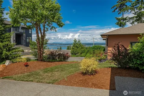 5427 Wood Duck Loop Blaine WA 98230