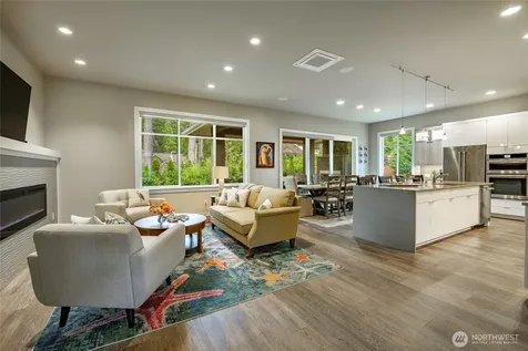5427 Wood Duck Loop Blaine WA 98230