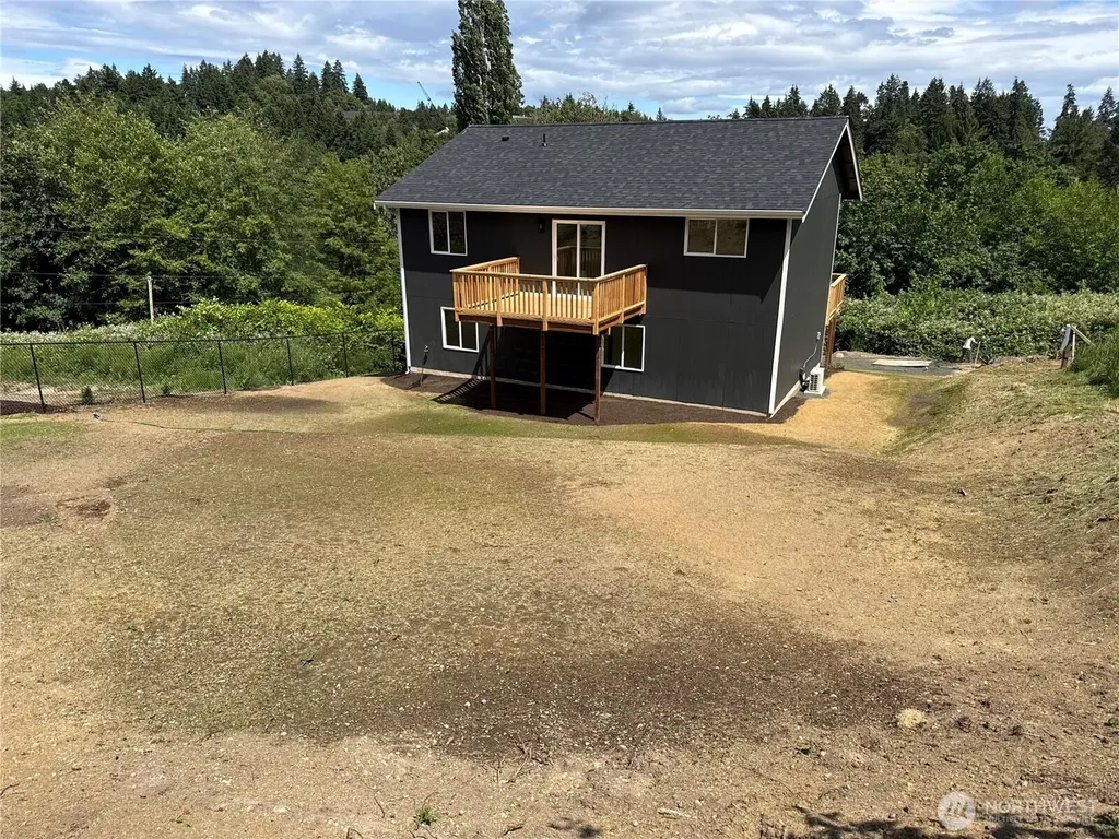 7828 E Jessica Way Port Orchard WA 98366