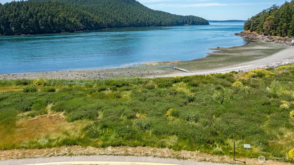 5915 Flounder Bay Lane Anacortes WA 98221