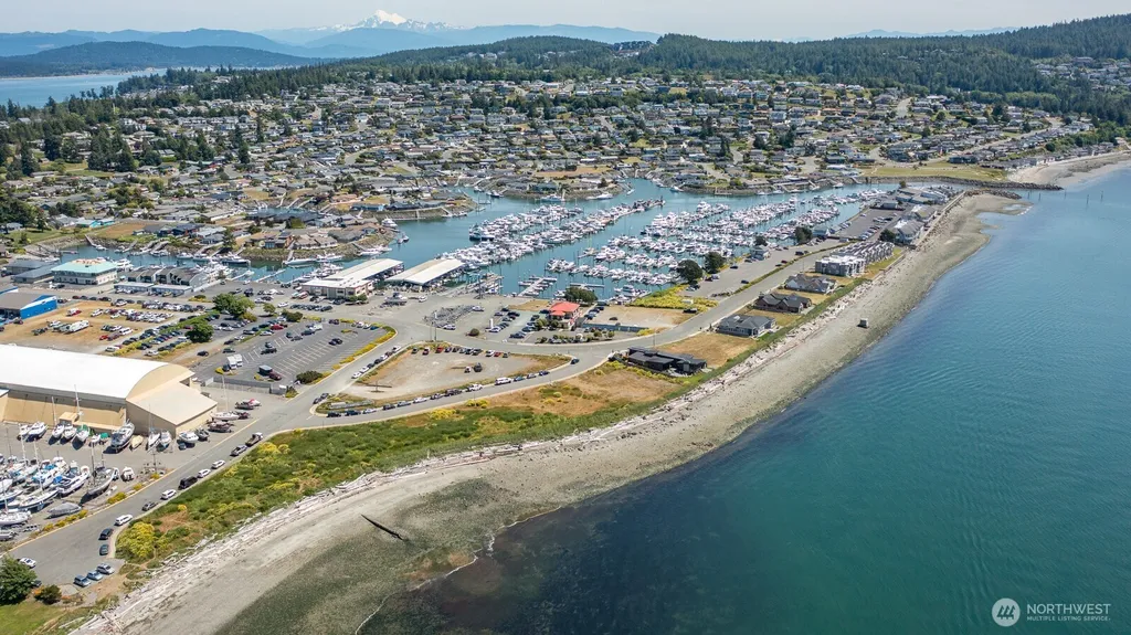 5915 Flounder Bay Lane Anacortes WA 98221